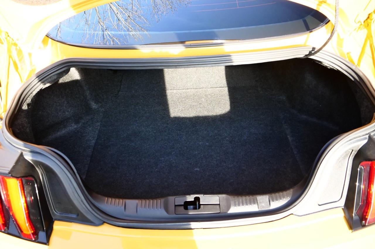 2022 Ford Mustang GT Premium / Black Accent PKG / Cooled Seats / V8! Lincolnton NC