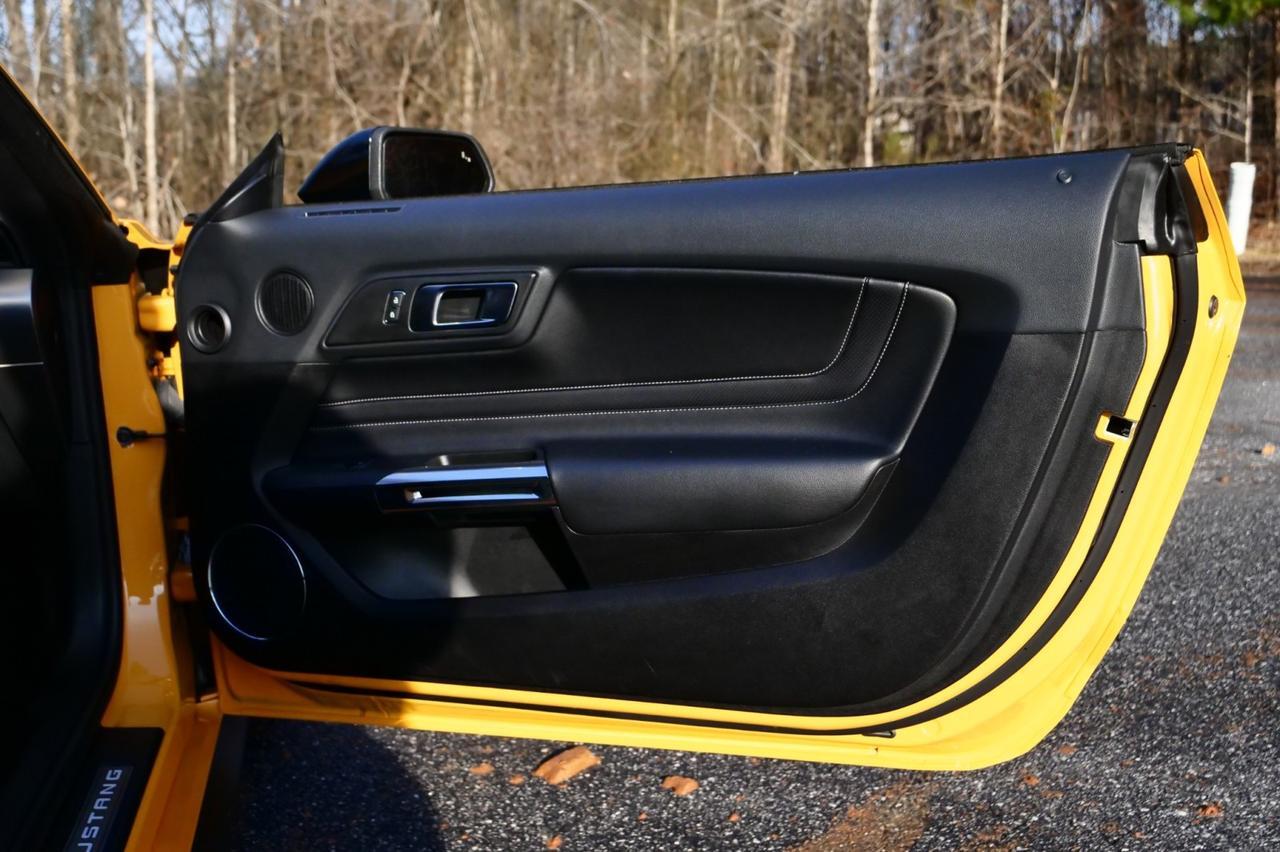 2022 Ford Mustang GT Premium / Black Accent PKG / Cooled Seats / V8! Lincolnton NC