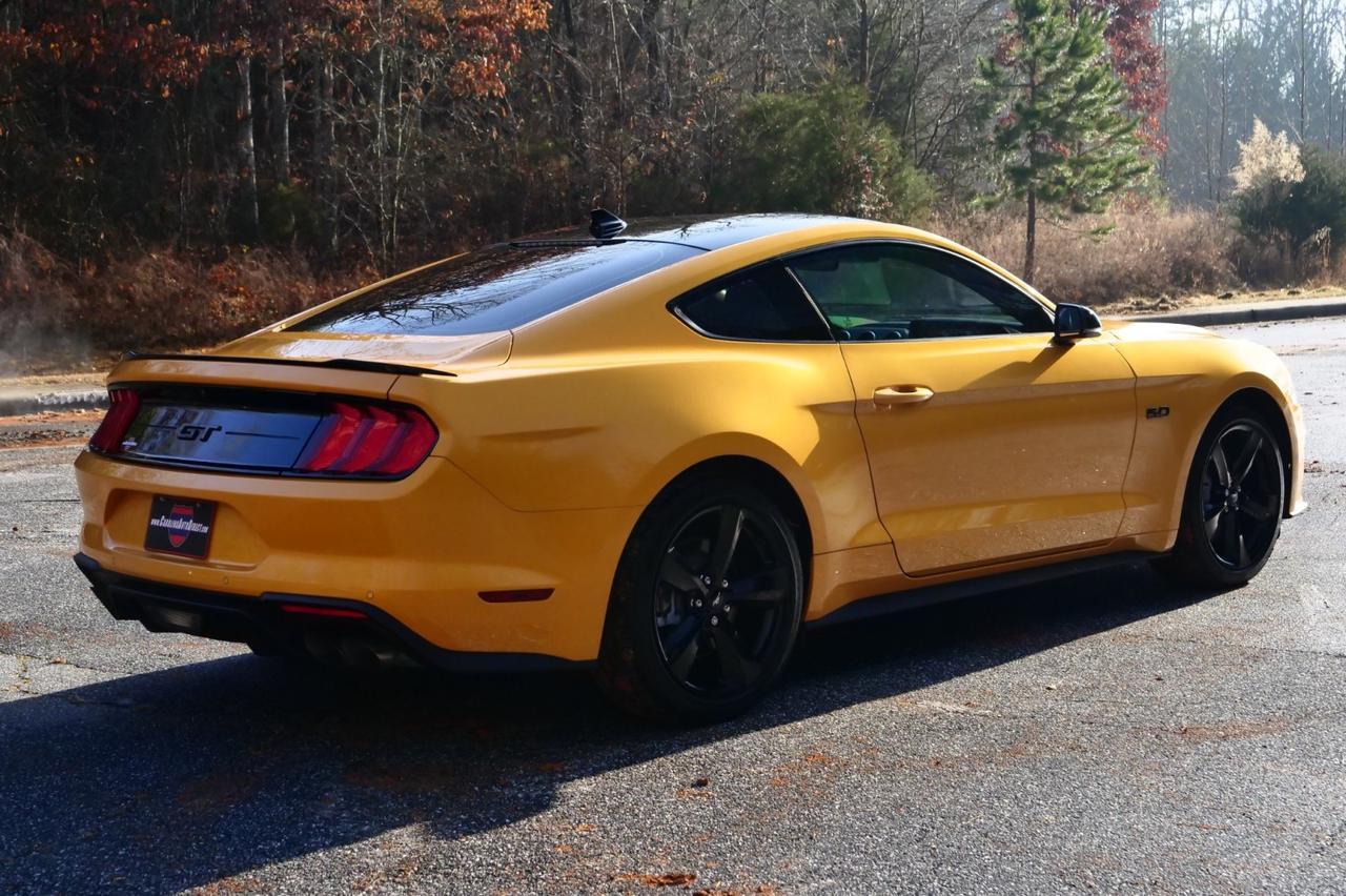 2022 Ford Mustang GT Premium / Black Accent PKG / Cooled Seats / V8! Lincolnton NC