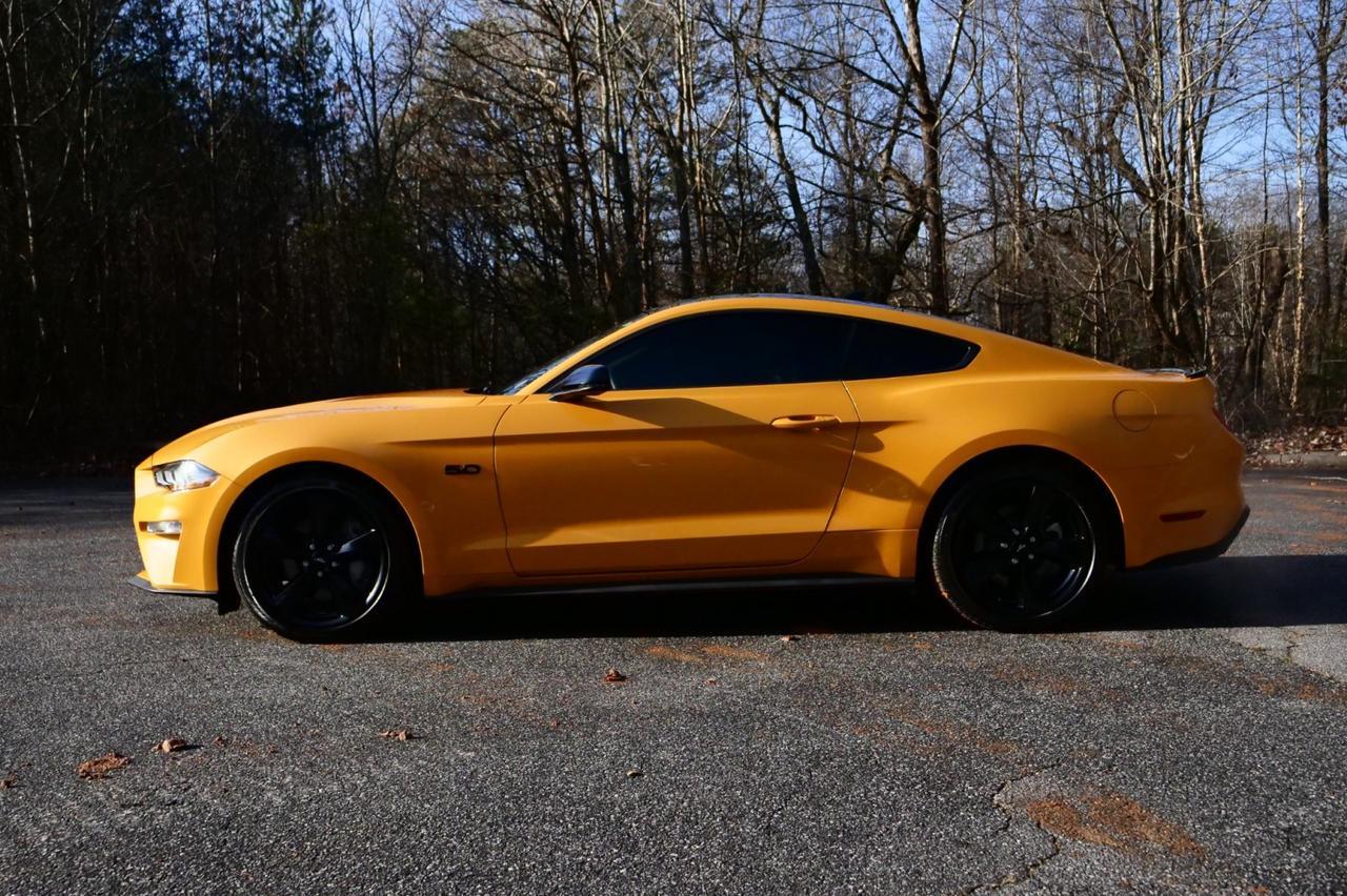 2022 Ford Mustang GT Premium / Black Accent PKG / Cooled Seats / V8! Lincolnton NC