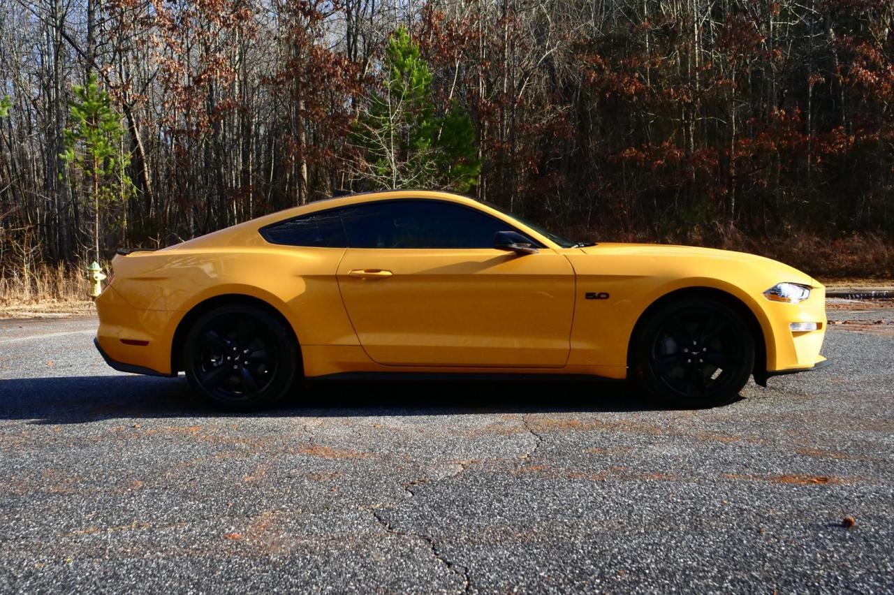2022 Ford Mustang GT Premium / Black Accent PKG / Cooled Seats / V8! Lincolnton NC