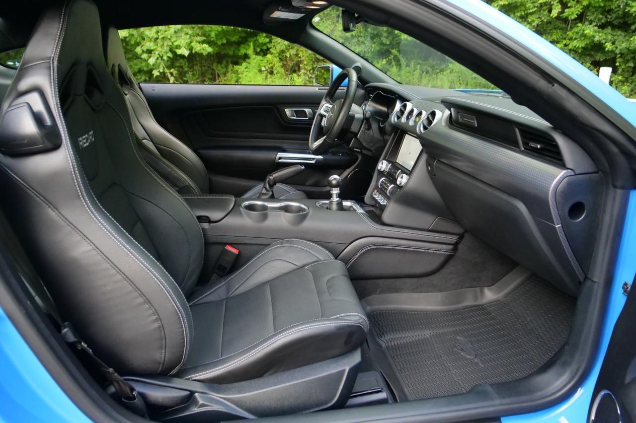 2022 Ford Mustang GT Premium / GT Performance Package / Active Exhaust! Lincolnton NC