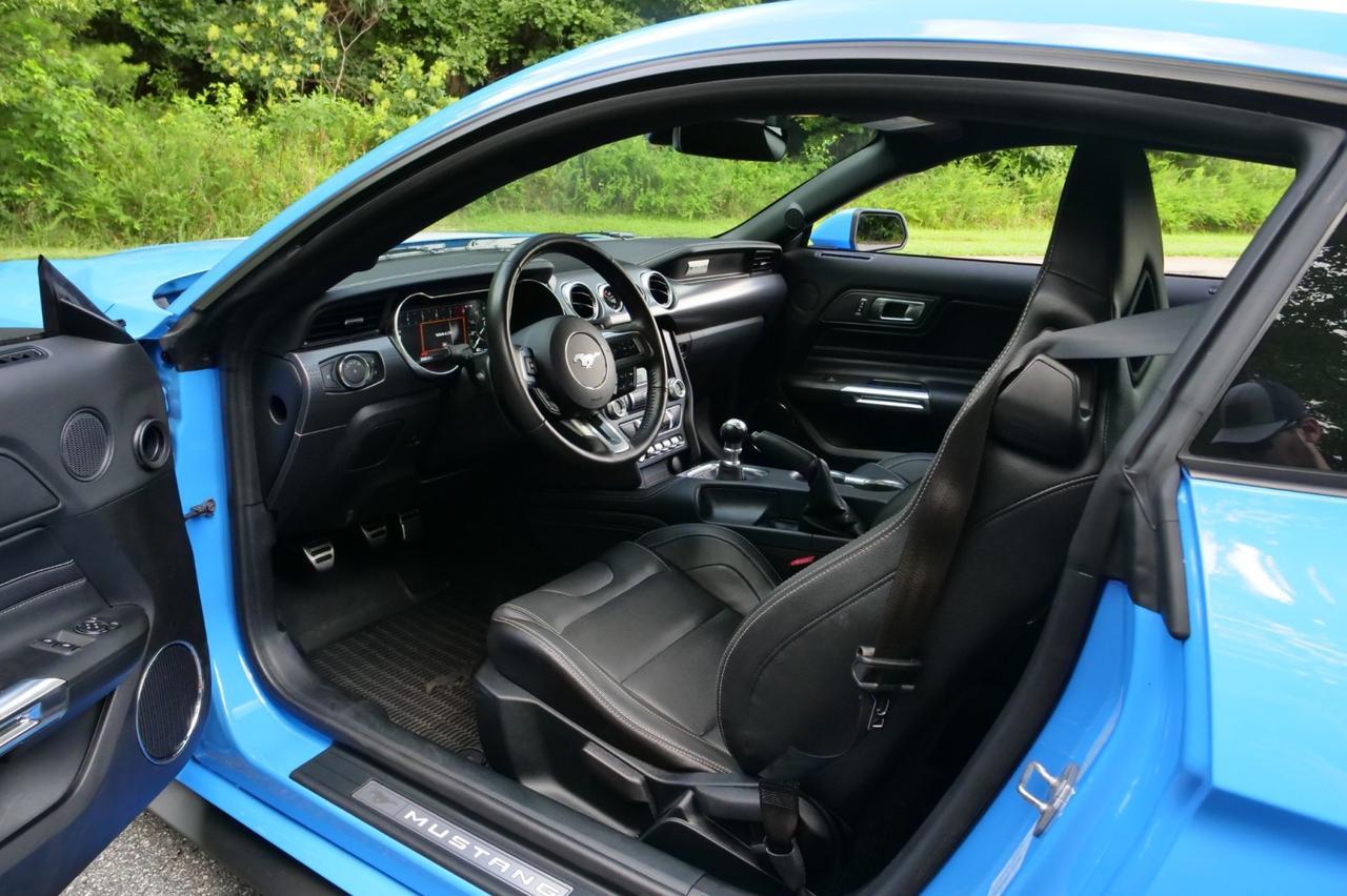 2022 Ford Mustang GT Premium / GT Performance Package / Active Exhaust! Lincolnton NC