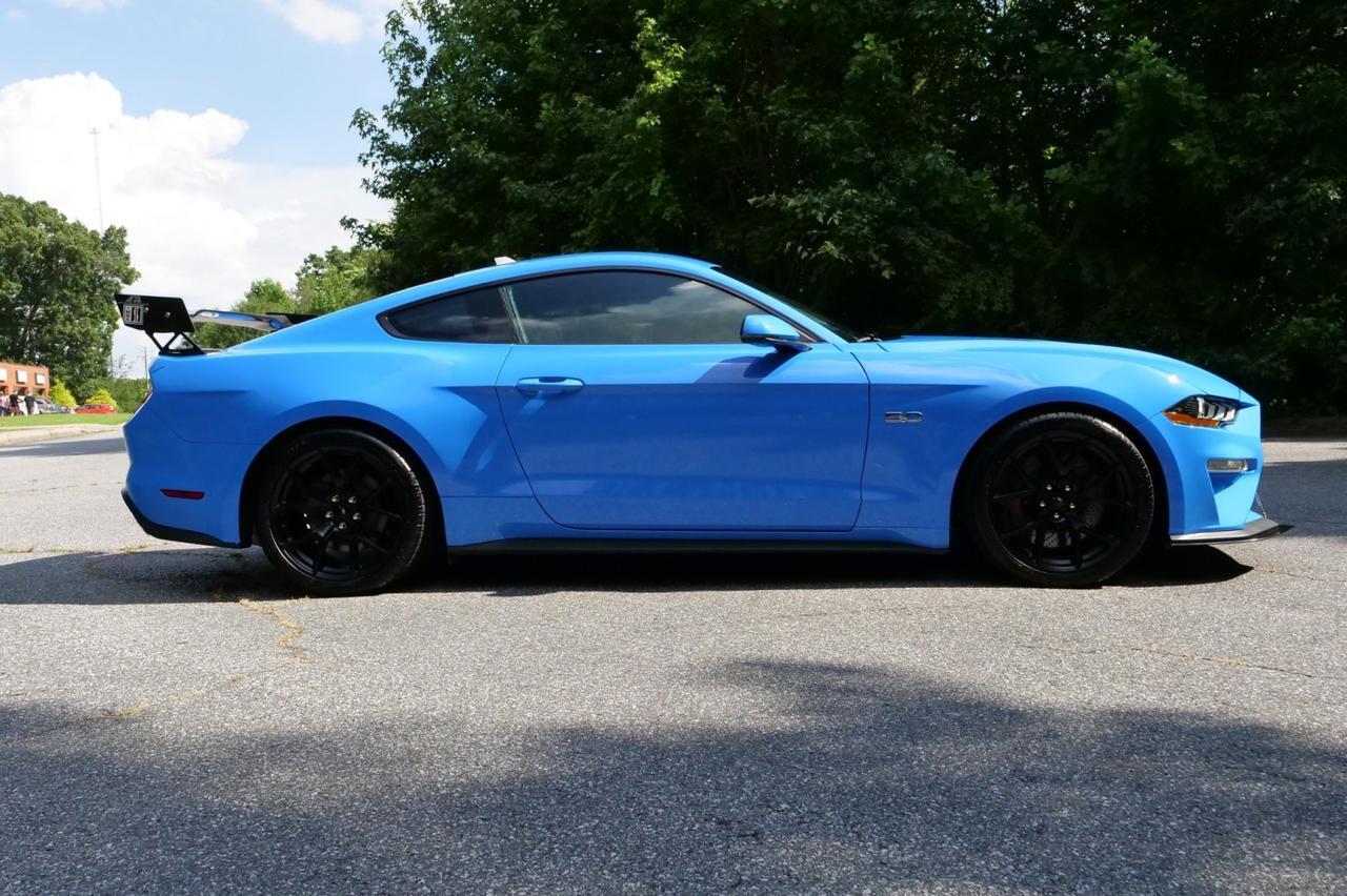 2022 Ford Mustang GT Premium / GT Performance Package / Active Exhaust! Lincolnton NC