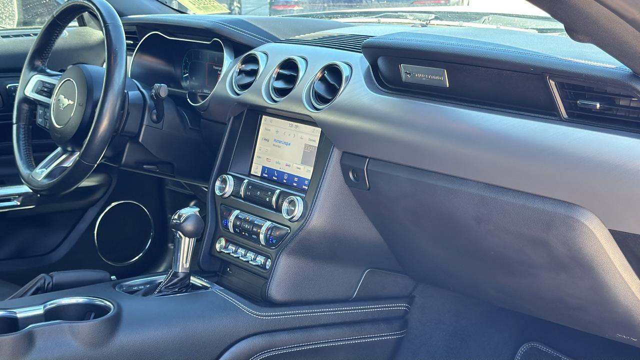 2022 Ford Mustang GT  Selma TX