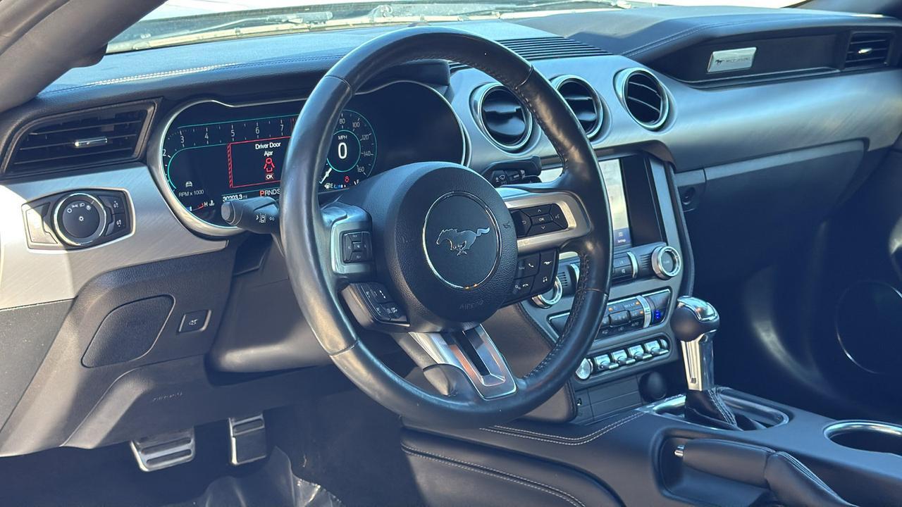 2022 Ford Mustang GT  Selma TX