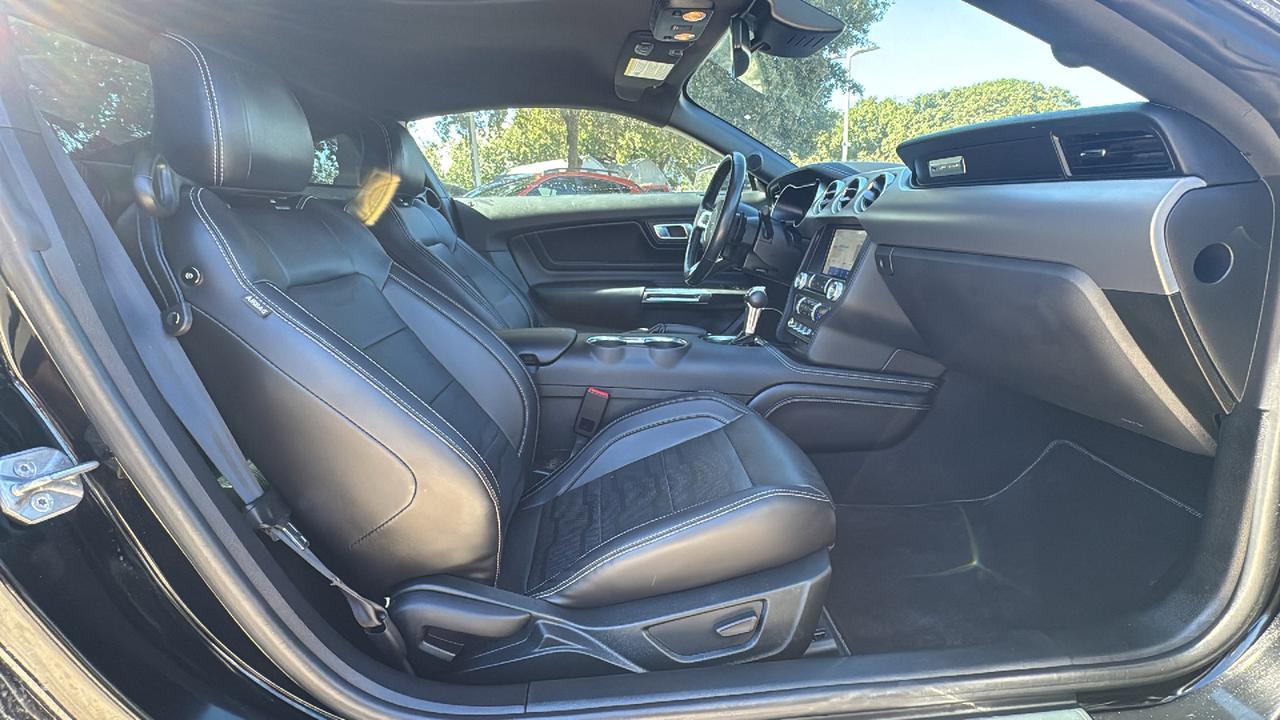 2022 Ford Mustang GT  Selma TX