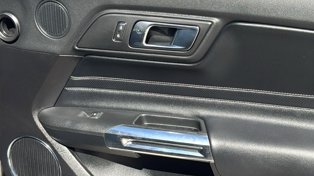 2022 Ford Mustang GT  Selma TX