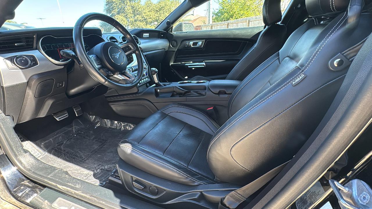 2022 Ford Mustang GT  Selma TX