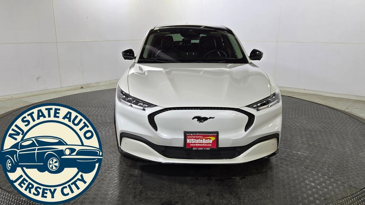 2022 Ford Mustang Mach-E California Route 1