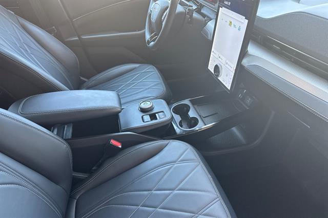2022 Ford Mustang Mach-E California Route 1