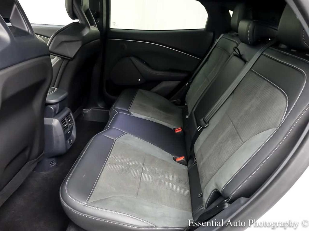 2022 Ford Mustang Mach-E GT EXTENDED RANGE BATTERY Willowbrook IL