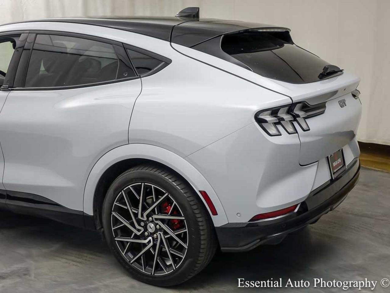2022 Ford Mustang Mach-E GT EXTENDED RANGE BATTERY Willowbrook IL
