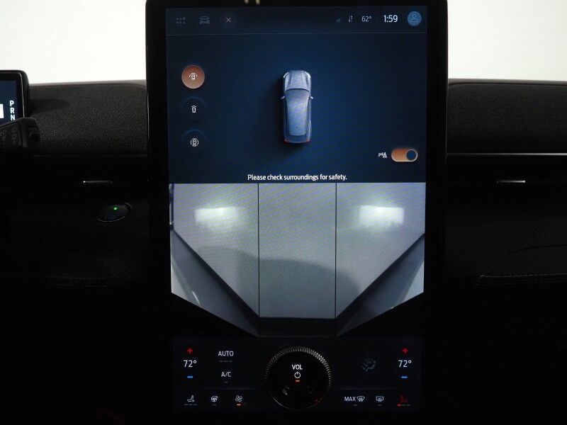 2022 Ford Mustang Mach-E Premium *EXTENDED RANGE BATTERY, PANORAMA GLASS ROOF, BLUECRUISE, NAVIGATION, DIGITAL COCKPIT, SAFETY ALERTS, 360 CAMERAS, HEATED SEATS/STEERING, WIRELESS CHARGING, BANG & OLUFSEN, ANDROID & APPLE Round Rock TX