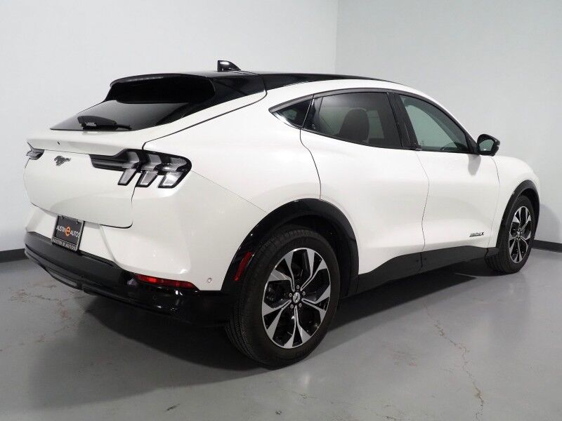 2022 Ford Mustang Mach-E Premium *EXTENDED RANGE BATTERY, PANORAMA GLASS ROOF, BLUECRUISE, NAVIGATION, DIGITAL COCKPIT, SAFETY ALERTS, 360 CAMERAS, HEATED SEATS/STEERING, WIRELESS CHARGING, BANG & OLUFSEN, ANDROID & APPLE Round Rock TX