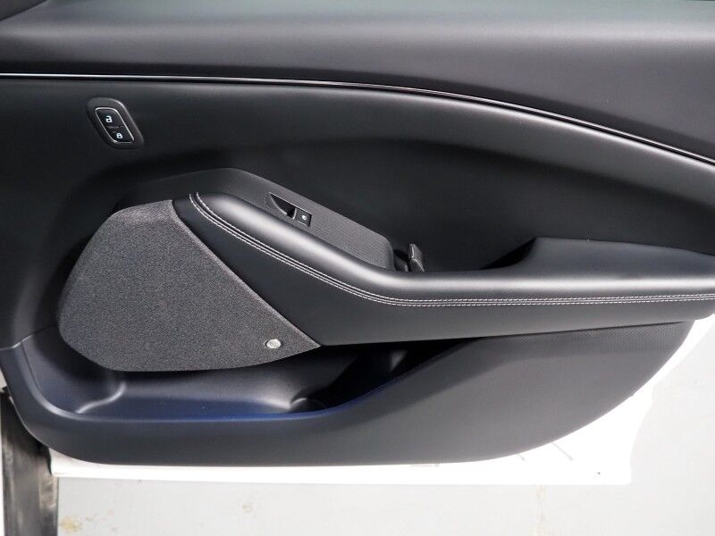 2022 Ford Mustang Mach-E Premium *EXTENDED RANGE BATTERY, PANORAMA GLASS ROOF, BLUECRUISE, NAVIGATION, DIGITAL COCKPIT, SAFETY ALERTS, 360 CAMERAS, HEATED SEATS/STEERING, WIRELESS CHARGING, BANG & OLUFSEN, ANDROID & APPLE Round Rock TX