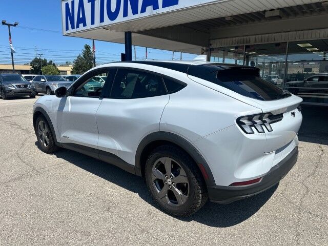 2022 Ford Mustang Mach-E Select