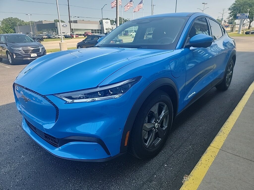 2022 Ford Mustang Mach-E Select Green Bay WI