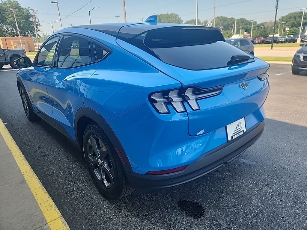 2022 Ford Mustang Mach-E Select Green Bay WI