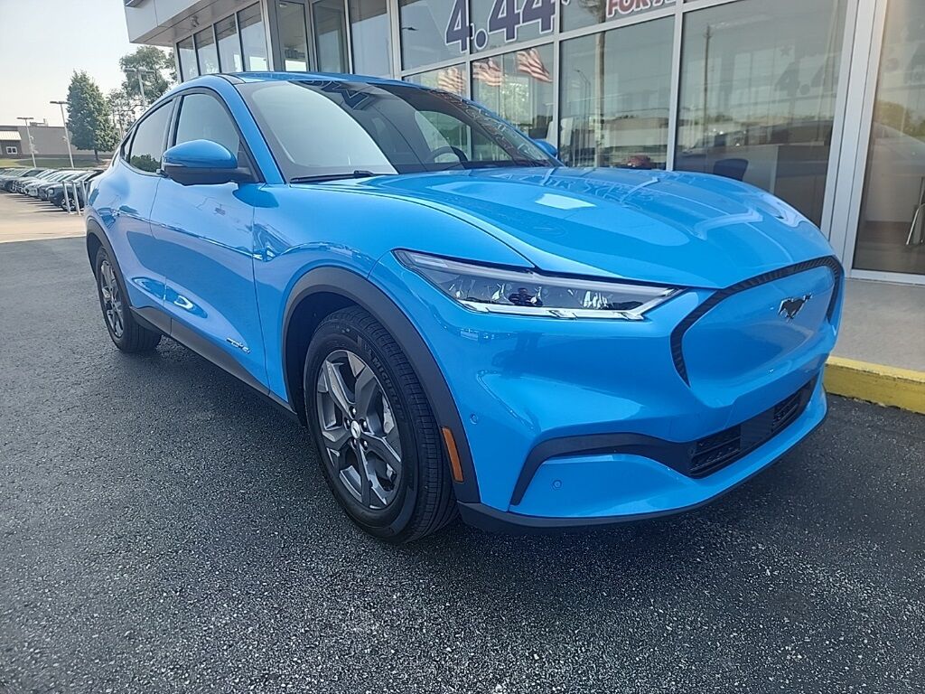2022 Ford Mustang Mach-E Select Green Bay WI