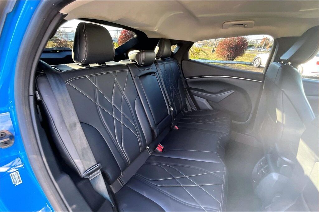 2022 Ford Mustang Mach-E Select OR