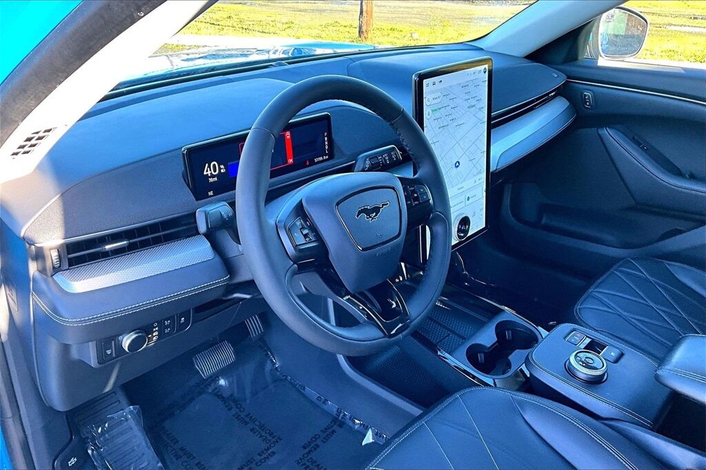 2022 Ford Mustang Mach-E Select OR