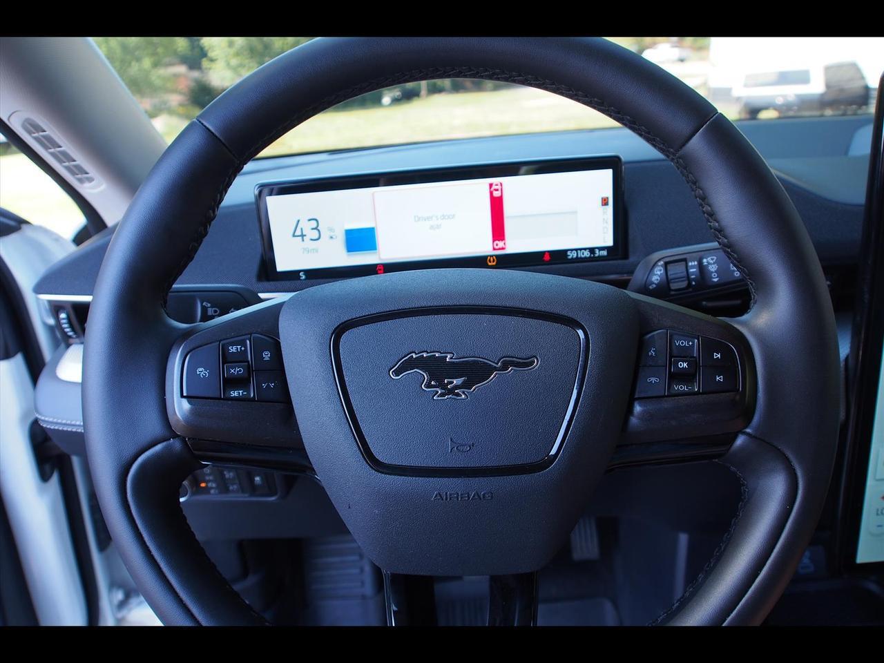 2022 Ford Mustang Mach-E Select