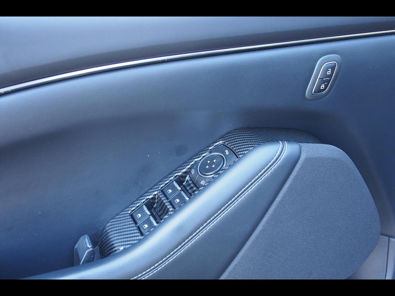 2022 Ford Mustang Mach-E Select