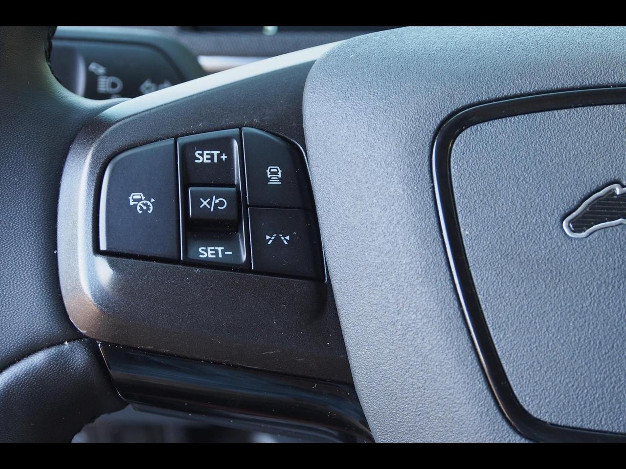 2022 Ford Mustang Mach-E Select
