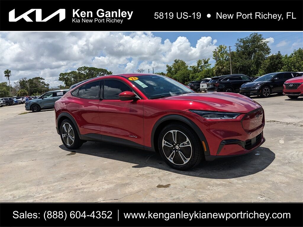2022 Ford Mustang Mach-E Select Oshkosh WI