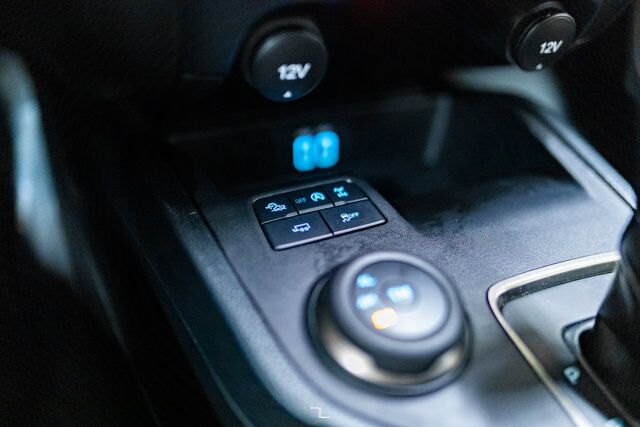 2022 Ford Ranger 4x4 Crew Cab XLT FX4 PSeat BCam Red Deer AB