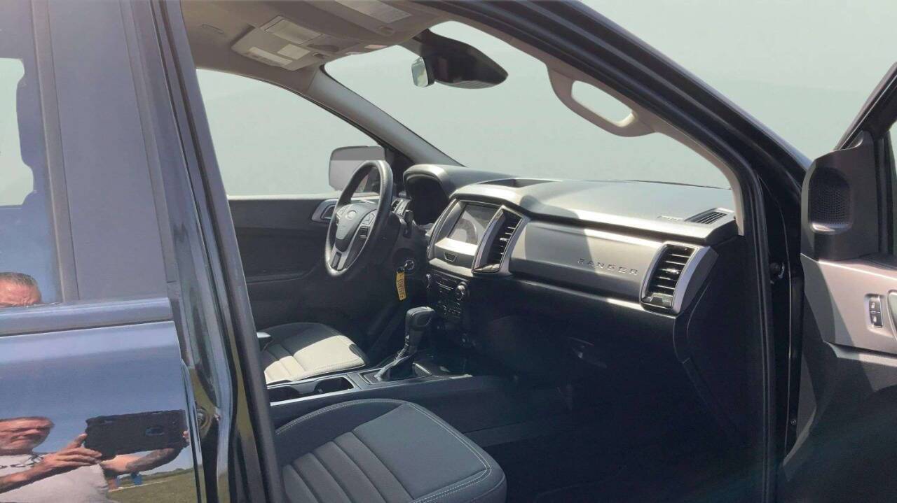 2022 Ford Ranger XLT 4x4 4dr SuperCrew 5.1 ft. SB Chesterfield MI
