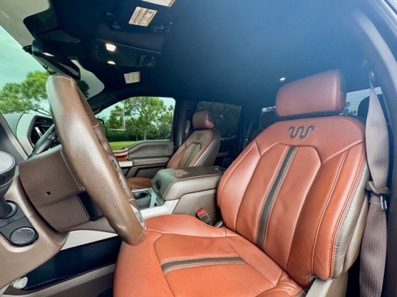 2022 Ford SUPER DUTY F-450 DRW KING RANCH TURBO DIESEL LIFTED 4X4 WHEELS DUALLY LOW MILES LIKE NEW Sarasota FL