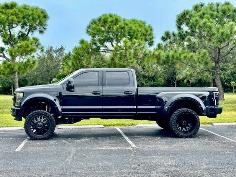 2022 Ford SUPER DUTY F-450 DRW KING RANCH TURBO DIESEL LIFTED 4X4 WHEELS DUALLY LOW MILES LIKE NEW Sarasota FL