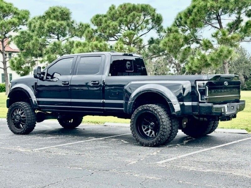 2022 Ford SUPER DUTY F-450 DRW KING RANCH TURBO DIESEL LIFTED 4X4 WHEELS DUALLY LOW MILES LIKE NEW Sarasota FL