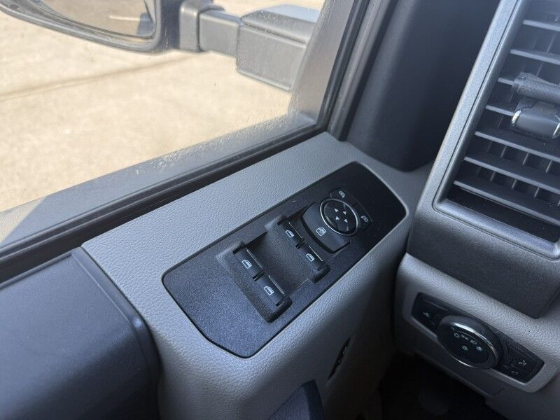 2022 Ford Super Crew F-250 4x4 68k mi's XL Collinsville OK