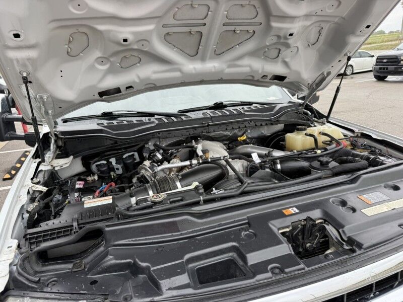 2022 Ford Super Crew F-350 SRW FX4 4x4 Diesel LARIAT Collinsville OK