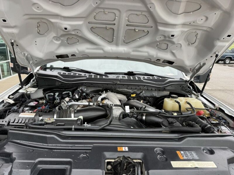 2022 Ford Super Crew F-350 SRW FX4 4x4 Diesel LARIAT Collinsville OK
