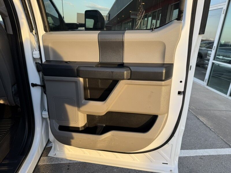 2022 Ford Super Crew F-550 4x4 Diesel Flatbed 78k mi's XL Collinsville OK