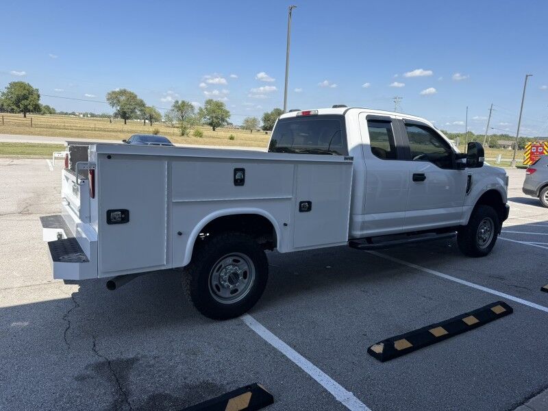 2022 Ford Super Duty F-250 4x4 Utility XL Collinsville OK