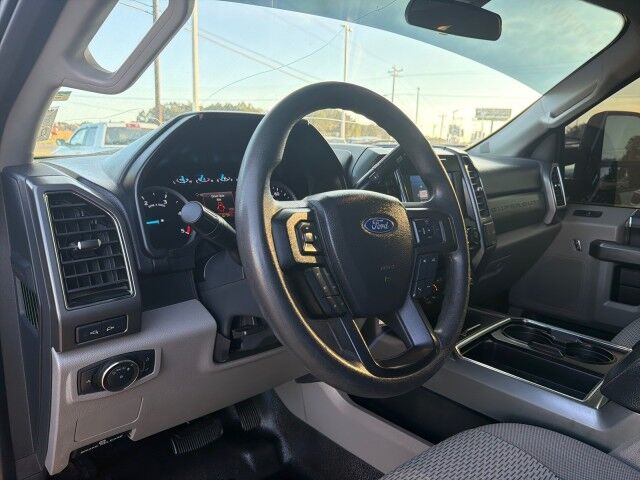 2022 Ford Super Duty F-250 Crew Cab 4WD XLT Lafayette LA