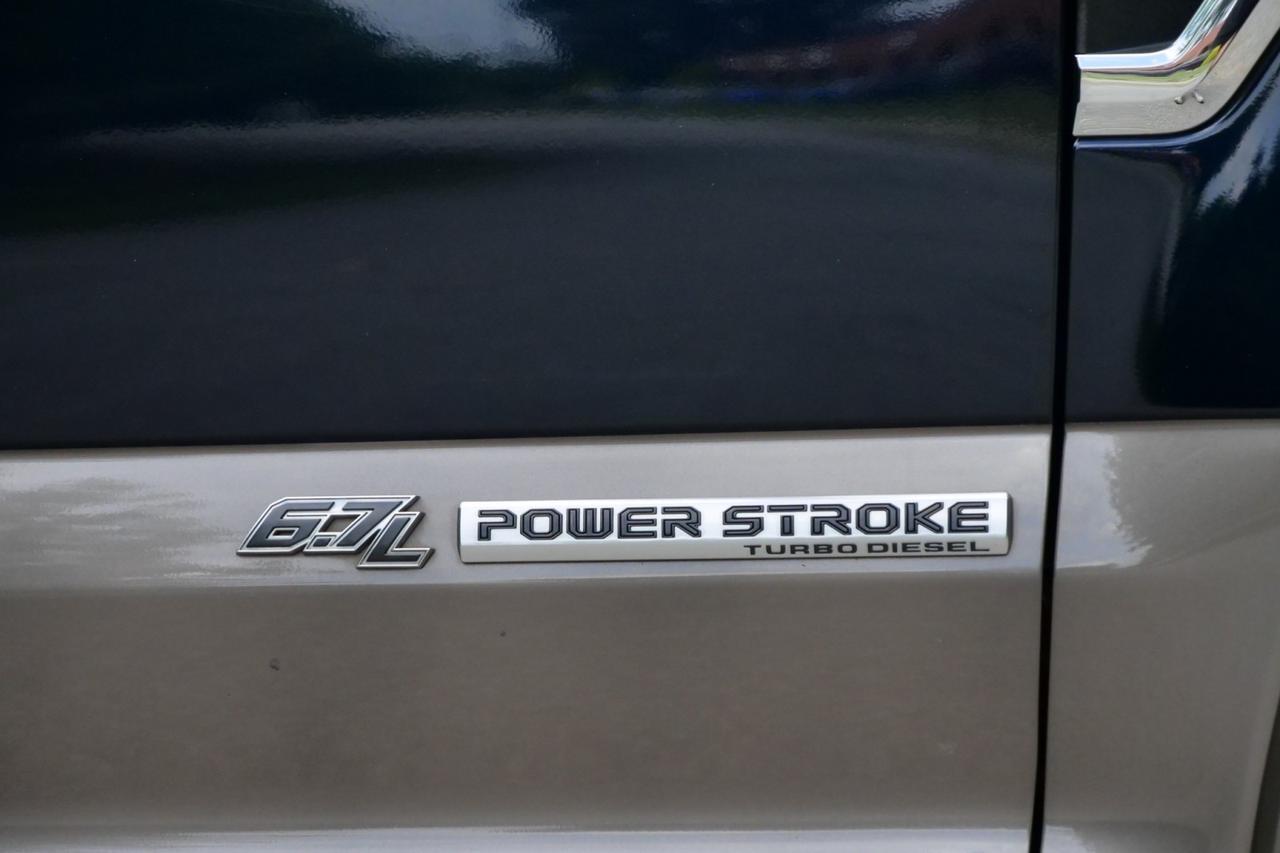 2022 Ford Super Duty F-250 King Ranch 4X4 / Ultimate Package / Adaptive Steering! Lincolnton NC