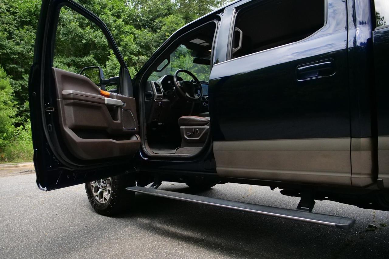 2022 Ford Super Duty F-250 King Ranch 4X4 / Ultimate Package / Adaptive Steering! Lincolnton NC