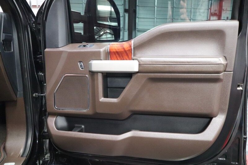 2022 Ford Super Duty F-250 King Ranch Ultimate 6.7L Diesel FX4 Sunroof 35in Tir Arlington TX