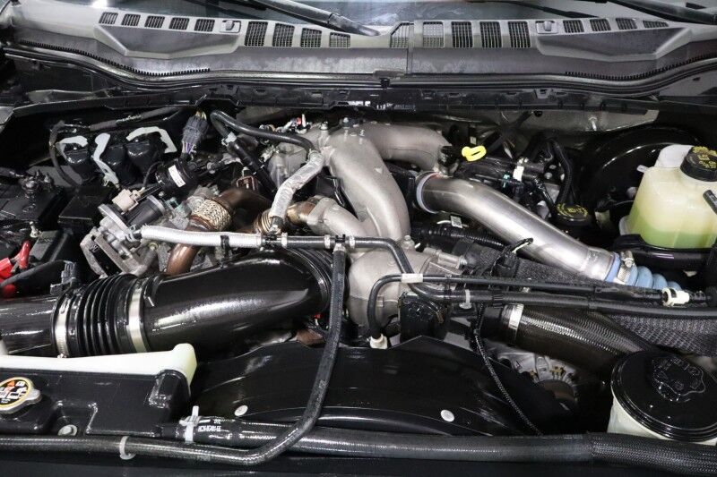 2022 Ford Super Duty F-250 LARIAT Ultimate Black Pack 6.7L Diesel 12in GPS Came Arlington TX