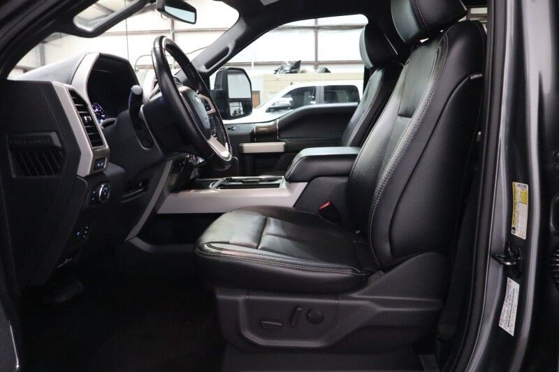 2022 Ford Super Duty F-250 LARIAT Ultimate Black Pack 6.7L Diesel 12in GPS Came Arlington TX