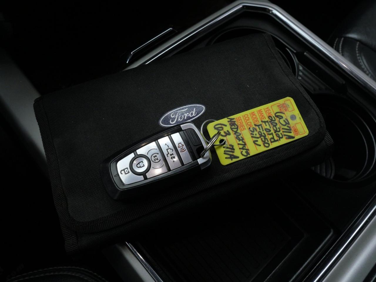 2022 Ford Super Duty F-250 Lariat FX4 6.7L Power Stroke 4x4 Mansfield TX