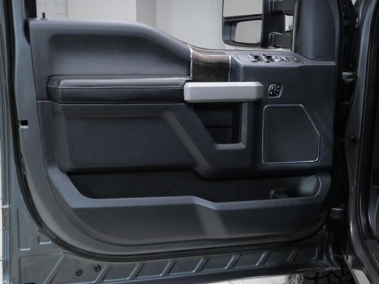 2022 Ford Super Duty F-250 Lariat Ultimate Tremor 6.7L Power Stroke 4x4 Mansfield TX