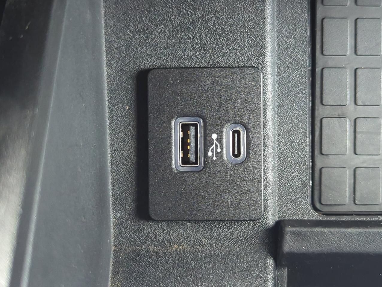 2022 Ford Super Duty F-250 SRW LARIAT Appleton WI