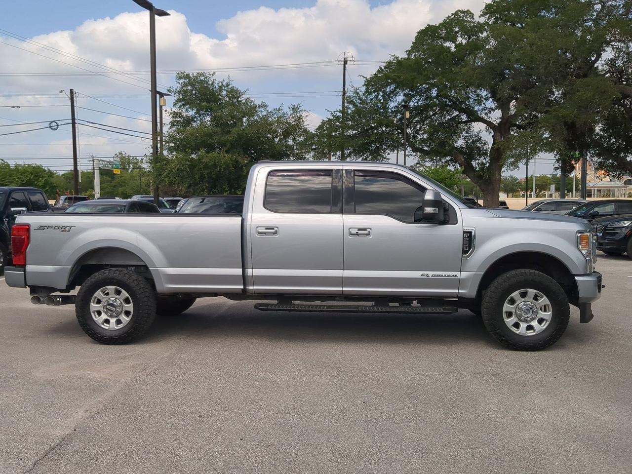 2022 Ford Super Duty F-250 SRW LARIAT